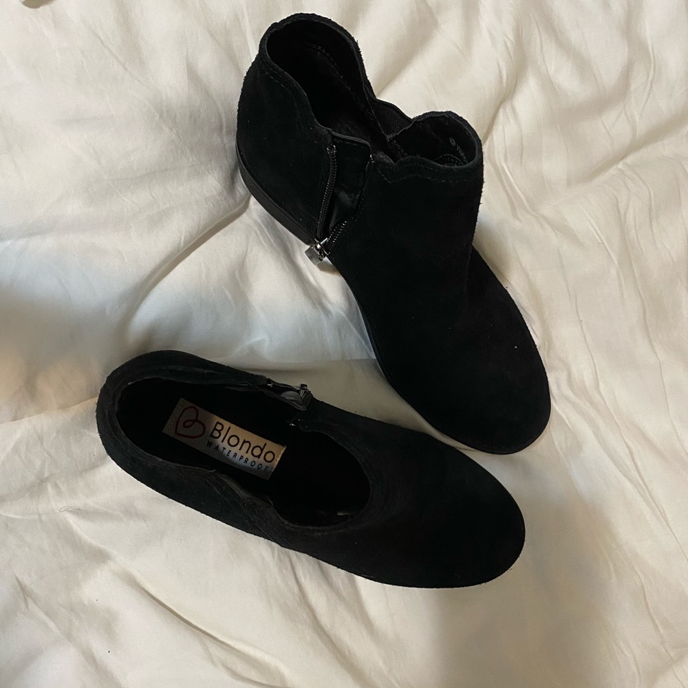 Blonde boot